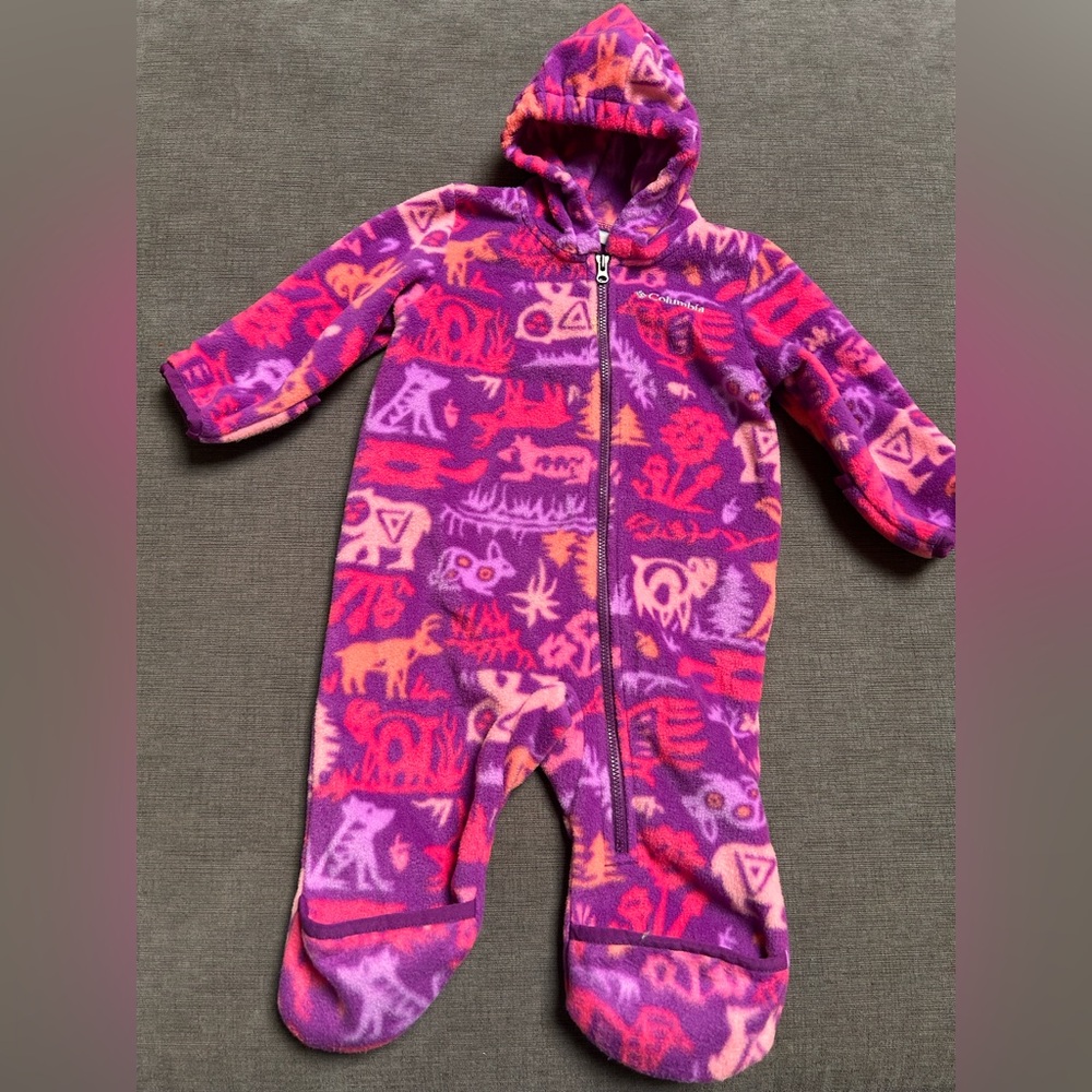 Columbia Snowtop II Bunting fleece snowsuit in a purple animal print 6-12 mos